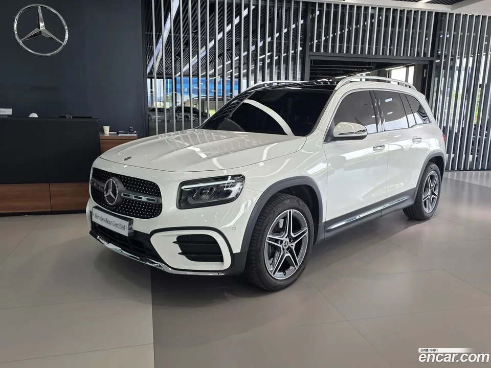 Mercedes-Benz GLB-Class GLB250 4MATIC 2025 — photo 1, buy with delivery to Moscow