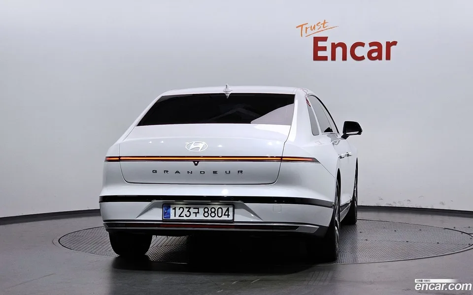 Hyundai Grandeur 2.5 2WD 2022 — миниатюра 4