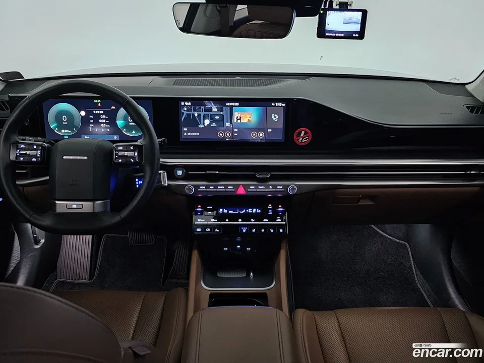 Hyundai Grandeur 2.5 2WD 2023 — thumbnail 4