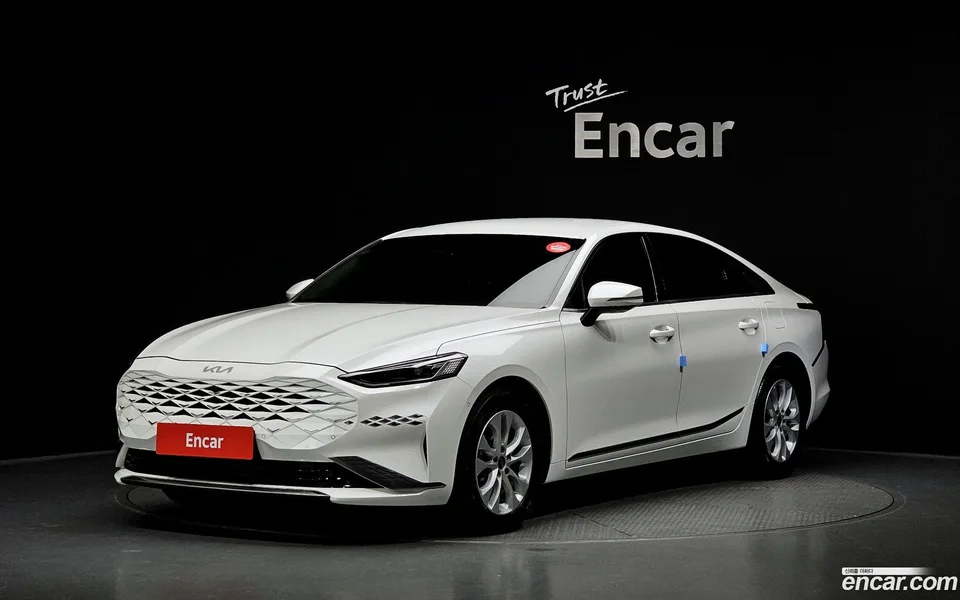Kia K8 2.5 2WD 2024 — photo 1, buy with delivery to Moscow