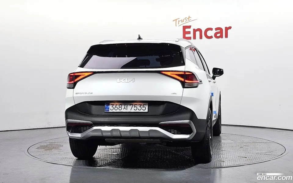 Kia Sportage Hybrid 2WD 2023 — thumbnail 4