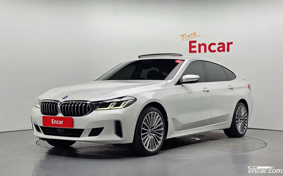 BMW 6 Series GT 640i xDrive 2022 — photo 1, buy with delivery to Moscow
