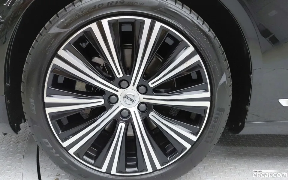 Volvo S90 B5 2022 — thumbnail 5