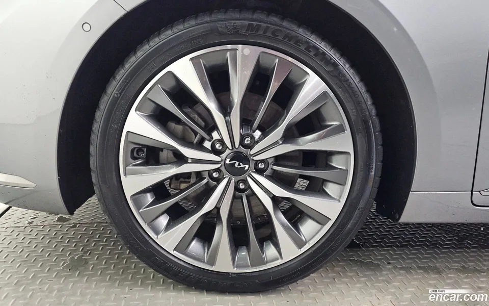 Kia K8 2.5 2WD 2022 — thumbnail 2