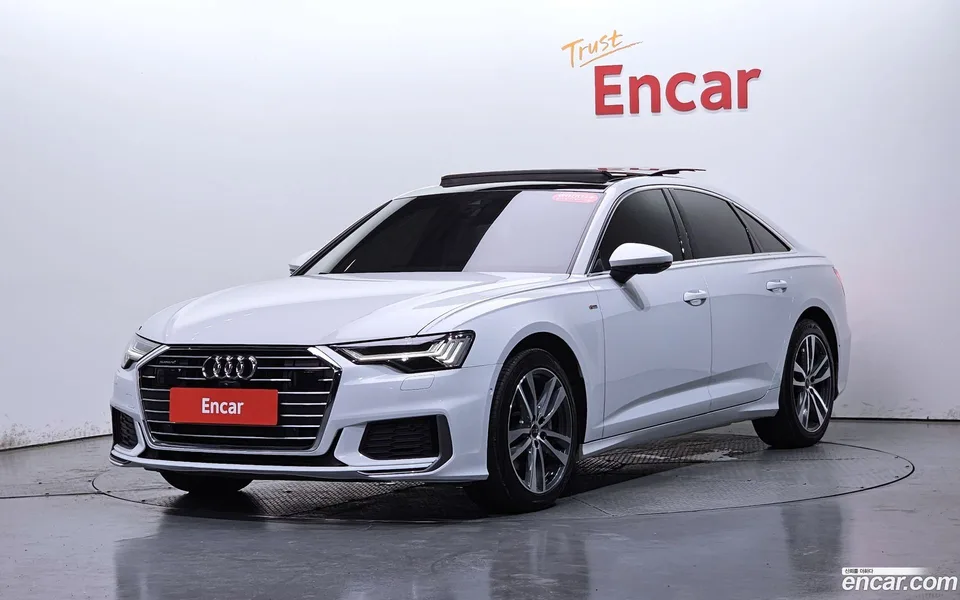Audi A6 45 TFSI 2023 — photo 1, buy with delivery to Moscow