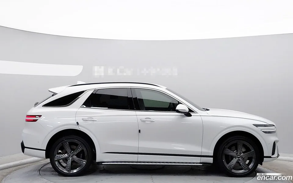 Genesis GV70 2.5T AWD 2024 — thumbnail 4
