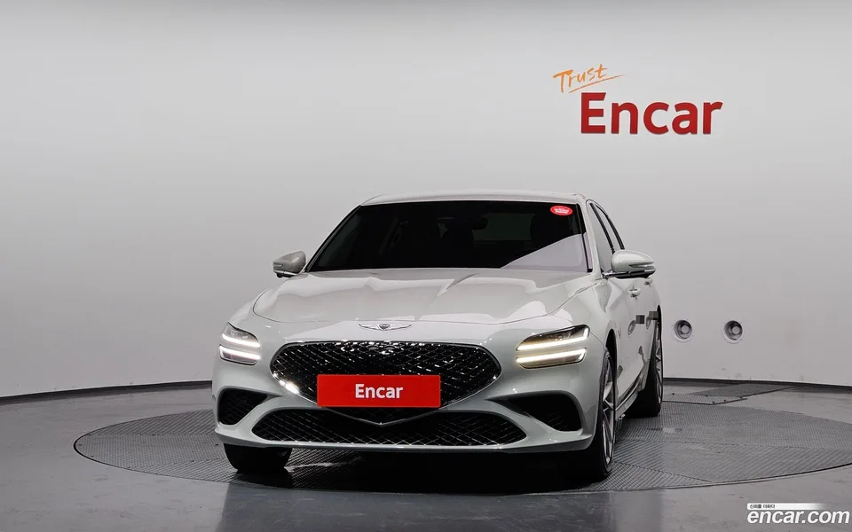Genesis G70 2.5T 4WD 2023 — thumbnail 3