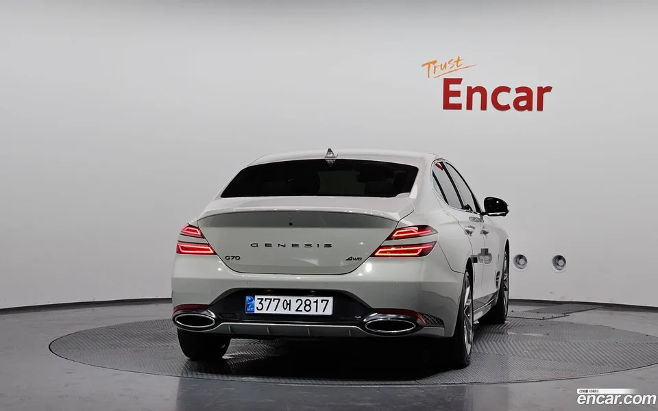 Genesis G70 2.5T 4WD 2023 — thumbnail 4