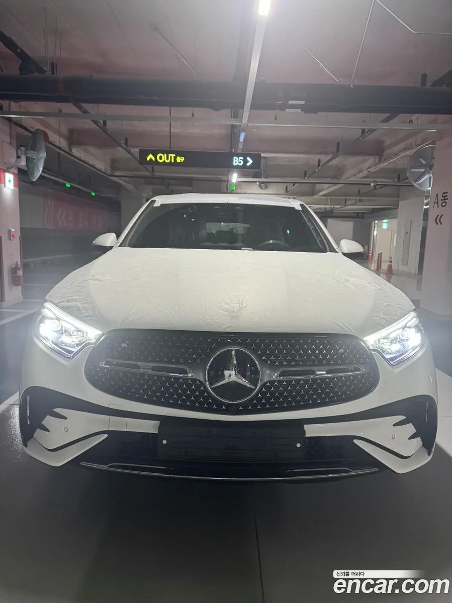 Mercedes-Benz GLC-Class GLC300 4MATIC 2026 — thumbnail 3