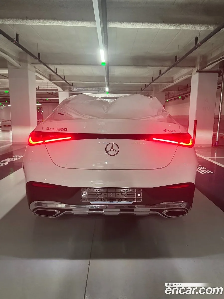 Mercedes-Benz GLC-Class GLC300 4MATIC 2026 — thumbnail 4
