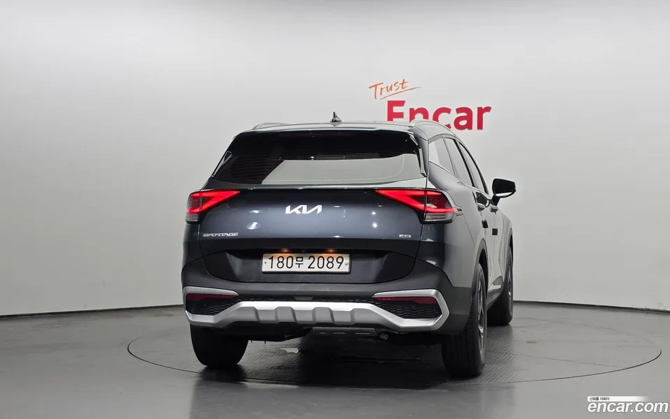 Kia Sportage 2.0 4WD 2022 — миниатюра 4