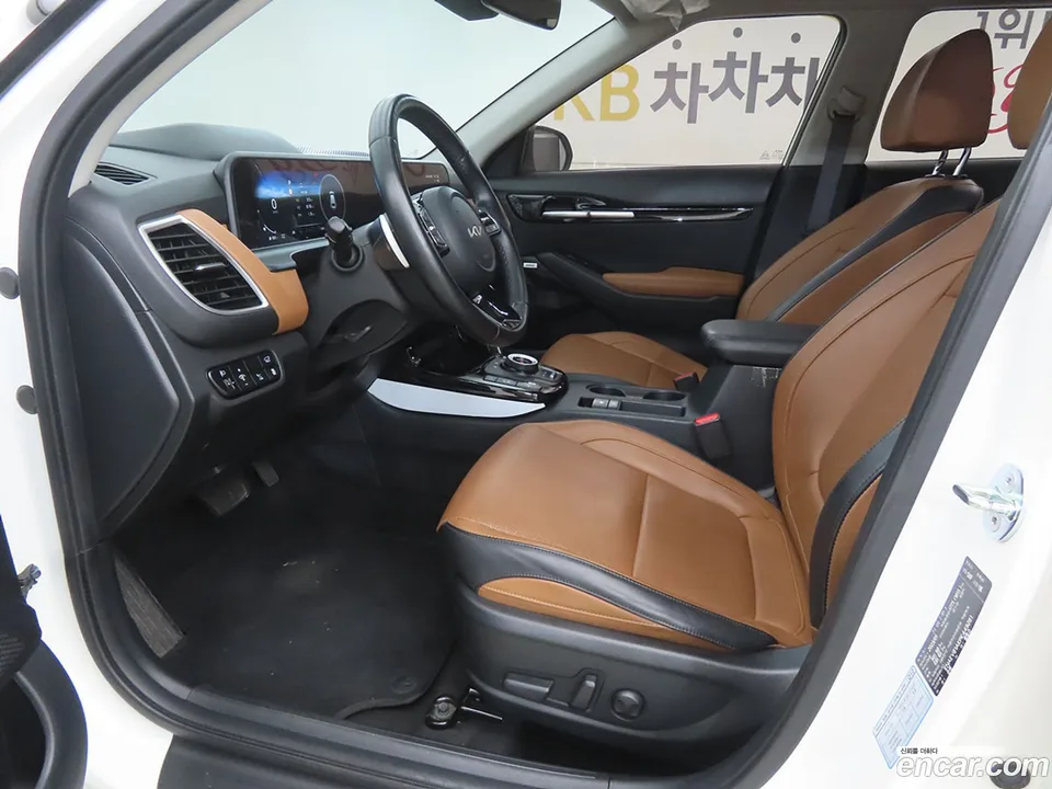 Kia Seltos 2.0 4WD 2023 — thumbnail 2
