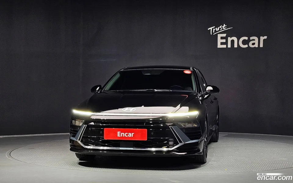 Hyundai Sonata The Edge 2.0 2025 — thumbnail 3