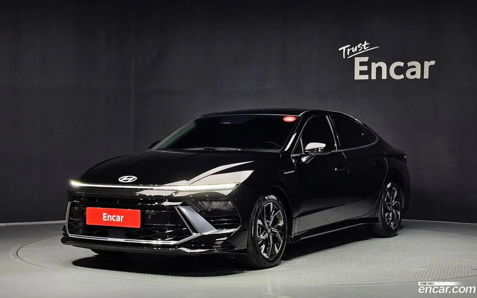 Hyundai Sonata The Edge 2.0 2025 — photo 1, buy with delivery to Moscow