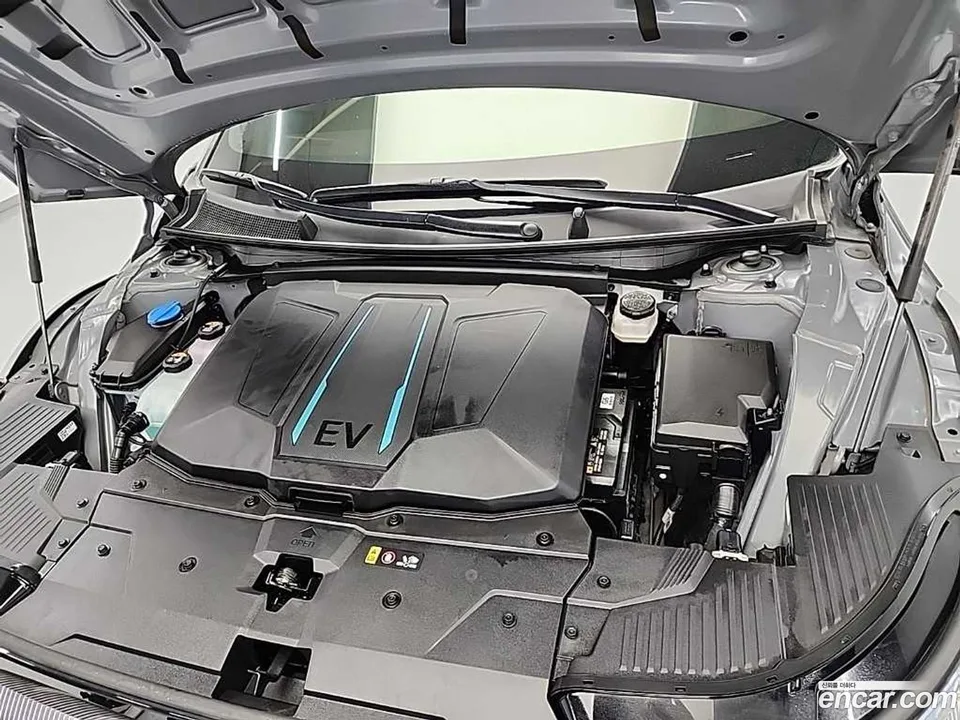 Hyundai Ioniq 5 2024 — thumbnail 2