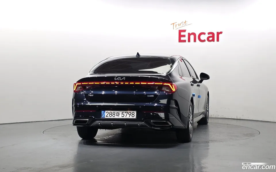 Kia K5 Hybrid 2022 — thumbnail 4