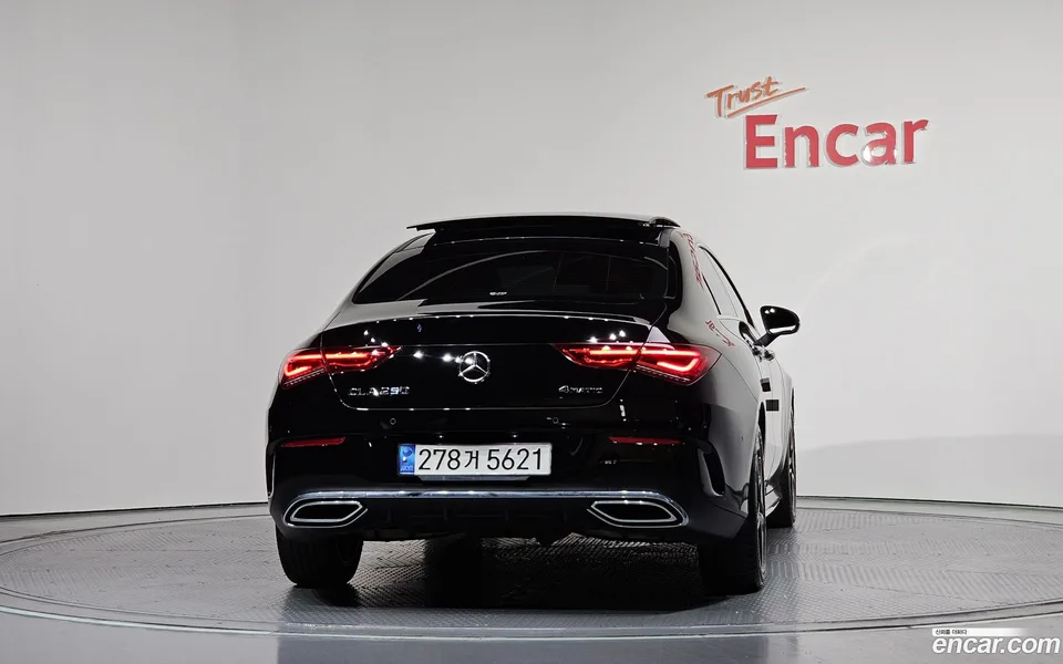 Mercedes-Benz CLA-Class CLA250 4MATIC 2023 — thumbnail 4