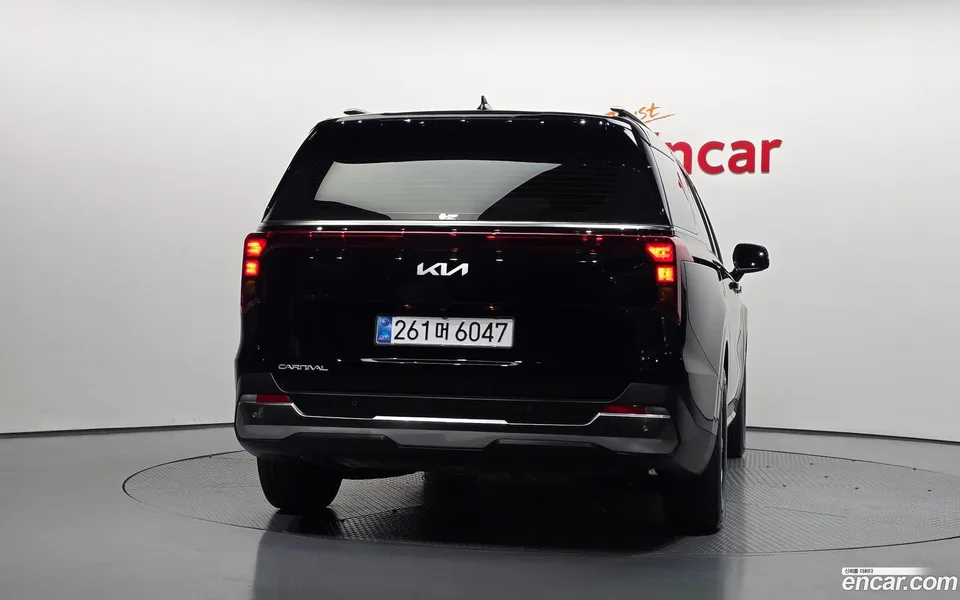 Kia Carnival 9 2026 — thumbnail 4