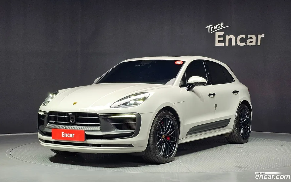 Porsche Macan 2.9 GTS 2024 — photo 1, buy with delivery to Moscow