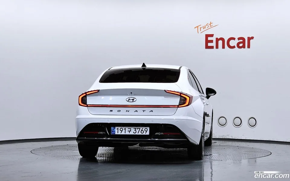 Hyundai Sonata 2.0 2022 — thumbnail 4