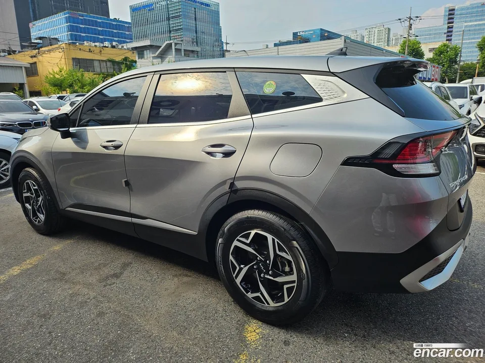 Kia Sportage 2.0 2WD 2022 — миниатюра 4