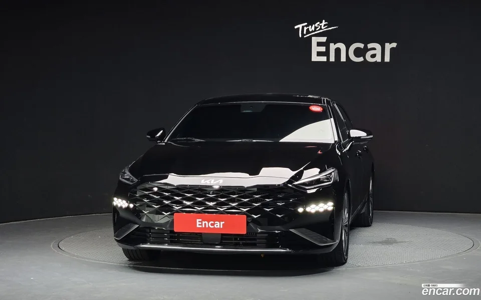 Kia K8 Hybrid 2023 — миниатюра 3