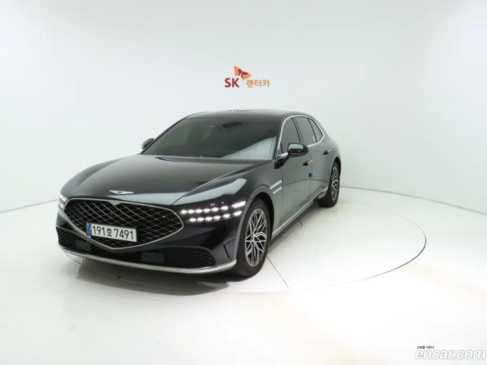 Genesis G90 3.5 AWD 2023 — photo 1, buy with delivery to Moscow