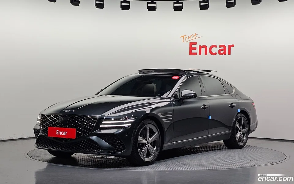 Genesis G80 2.5 2WD 2025 — photo 1, buy with delivery to Moscow