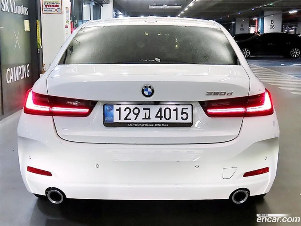 BMW 3 Series 320d 2025 — thumbnail 2