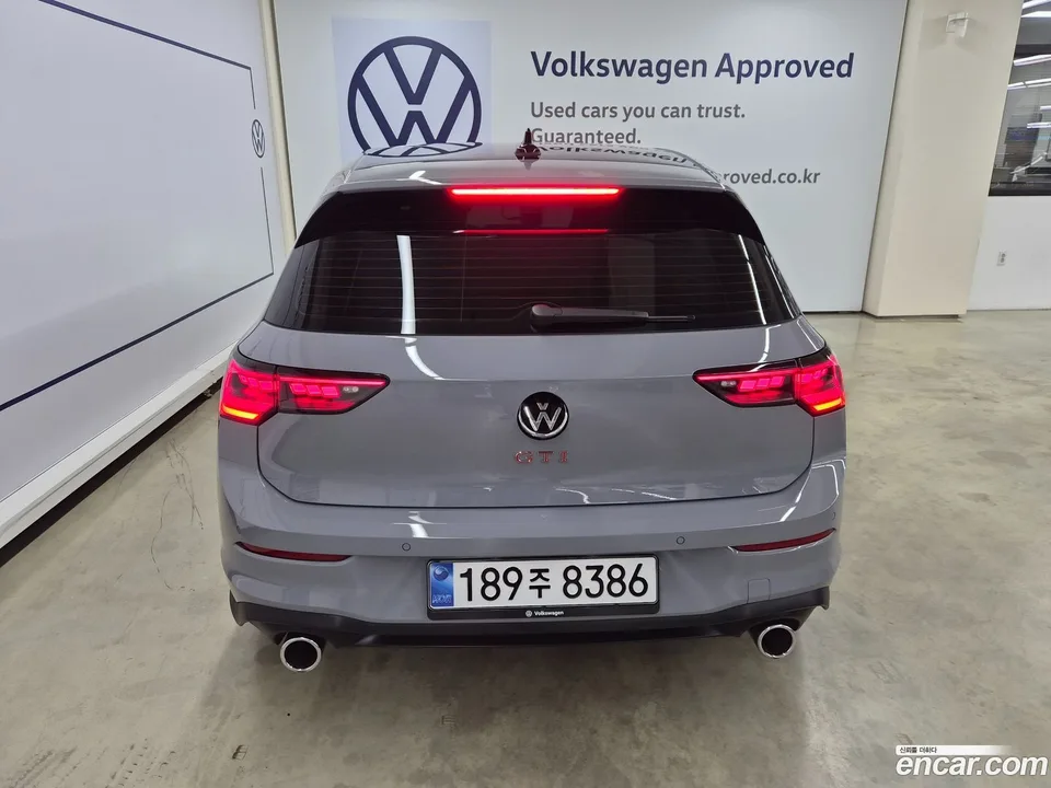 Volkswagen Golf 2.0 GTI 2025 — thumbnail 4