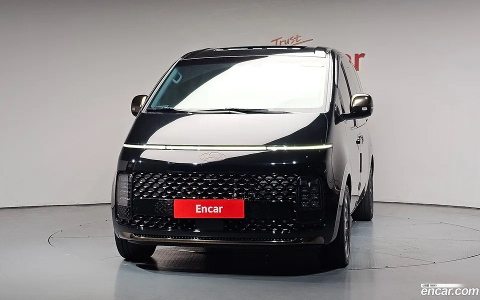 Hyundai Staria HEV 1.6 9 2024 — thumbnail 3