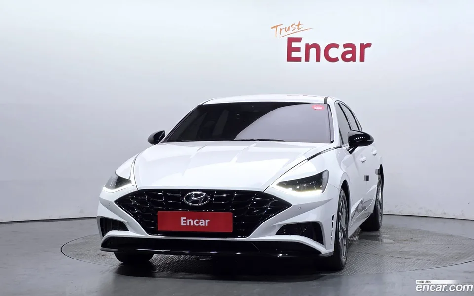 Hyundai Sonata 2.0 2022 — thumbnail 3