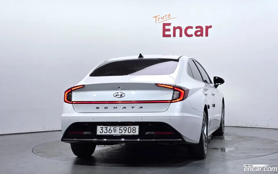 Hyundai Sonata 2.0 2022 — thumbnail 4