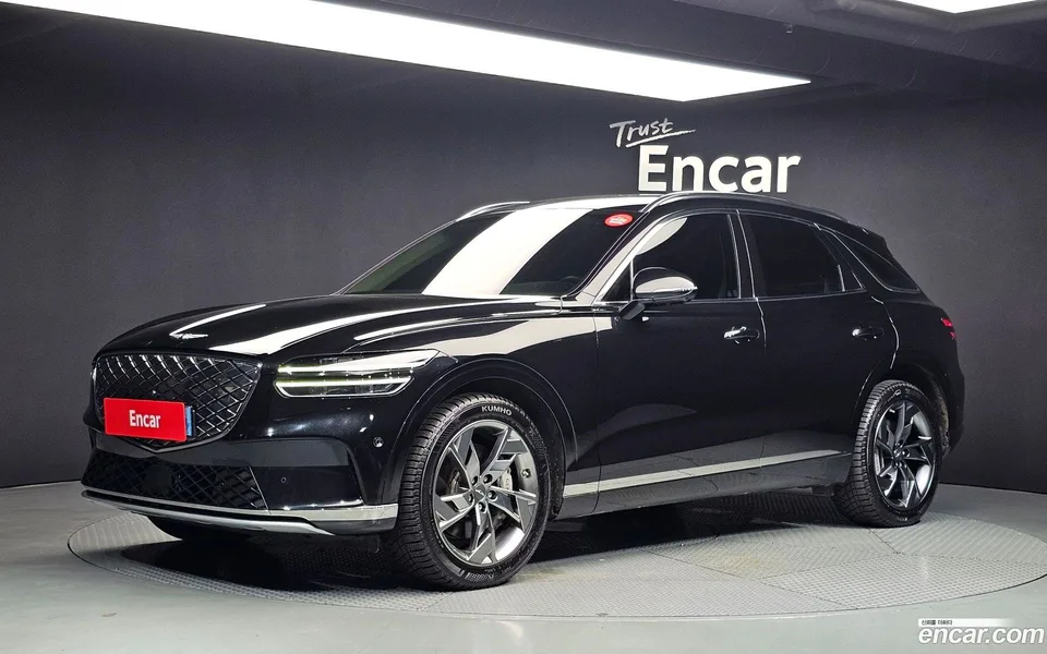 Genesis Electrified GV70 e-AWD 2022 — фото 1, купить с доставкой в Москву