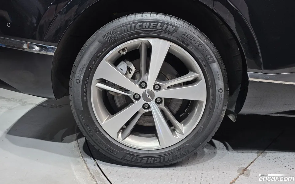 Genesis GV80 2.5T AWD 2023 — thumbnail 2