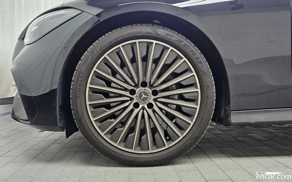 Mercedes-Benz CLE-Class CLE200 2025 — thumbnail 2