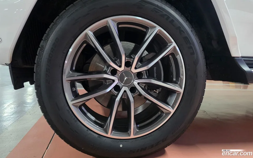 Mercedes-Benz G-Class G450d 2026 — thumbnail 3