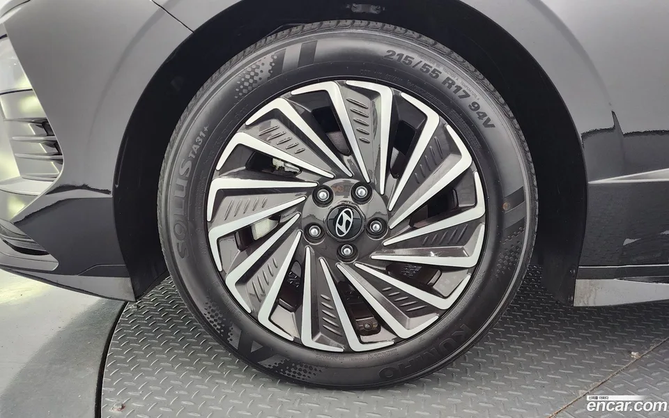 Hyundai Sonata The Edge Hybrid 2023 — thumbnail 5