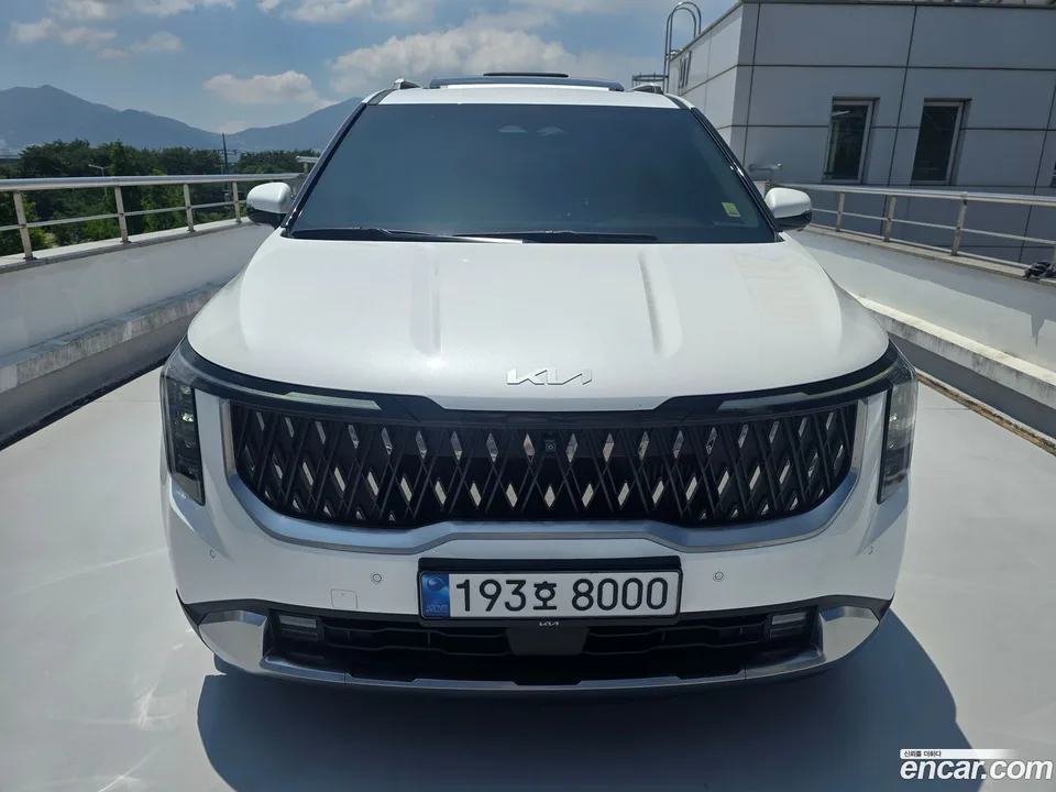 Kia Carnival HEV 9 2024 — thumbnail 3
