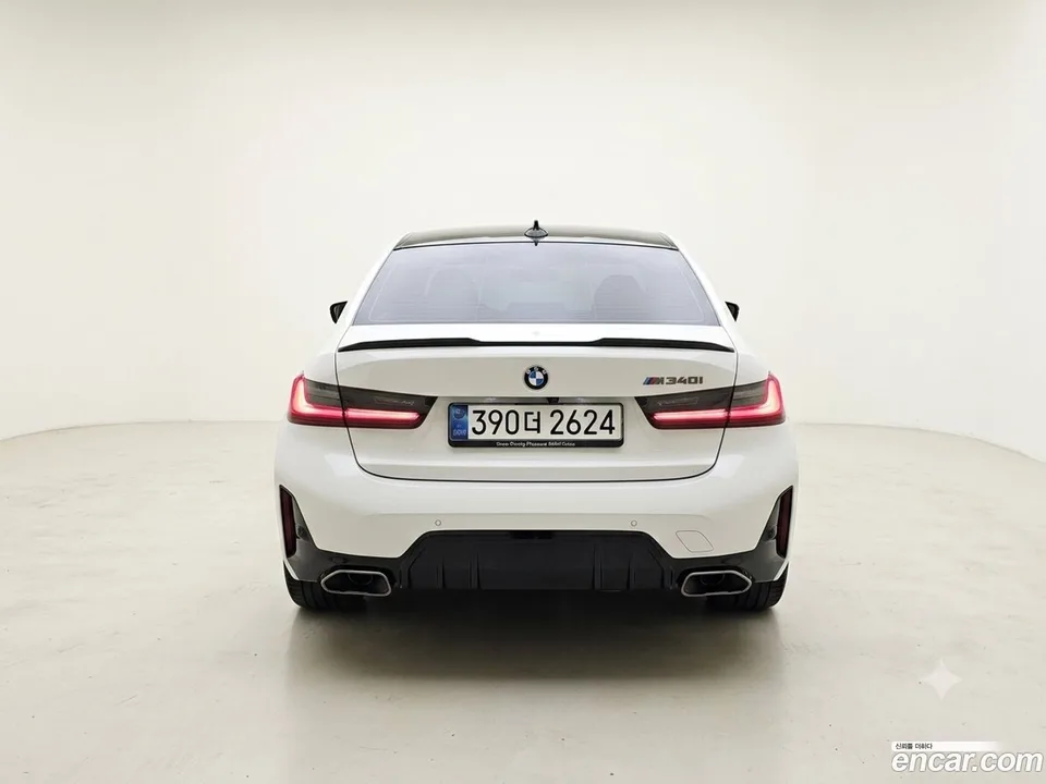 BMW 3 Series M340i 2025 — thumbnail 3