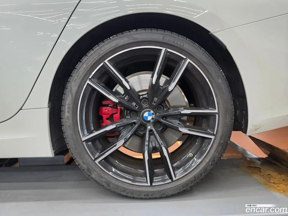 BMW 3 Series M340i 2025 — thumbnail 5