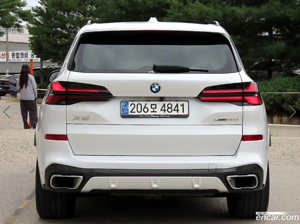 BMW X5 xDrive 30d M 2024 — thumbnail 4