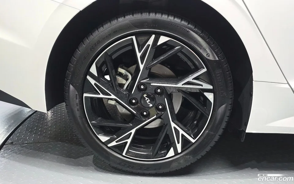 Kia K5 2.0 2025 — thumbnail 5