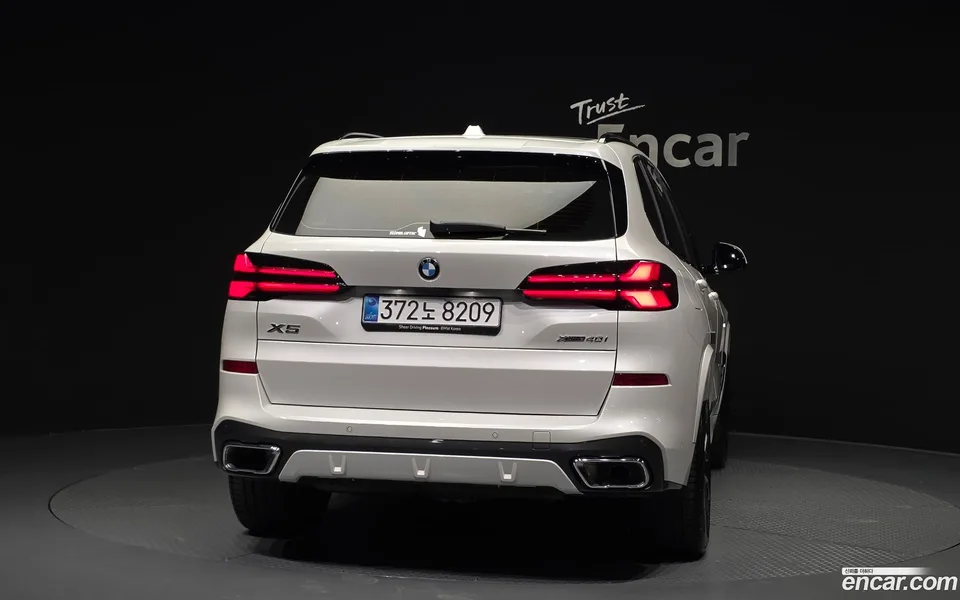 BMW X5 xDrive 40i M 2025 — thumbnail 4
