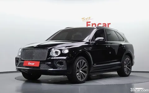 Bentley Bentayga 2023 купить в Москве