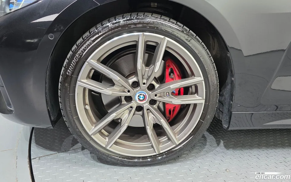 BMW 4 Series M440i xDrive 2022 — thumbnail 5
