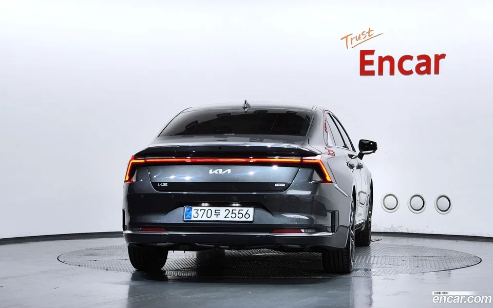 Kia K8 Hybrid 2026 — thumbnail 4