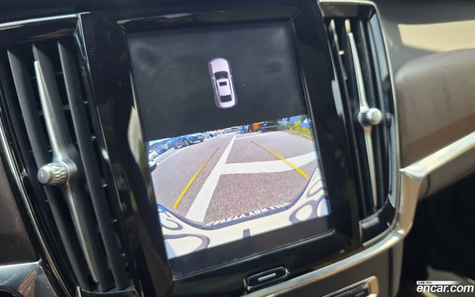 Volvo S90 B5 2023 — thumbnail 3