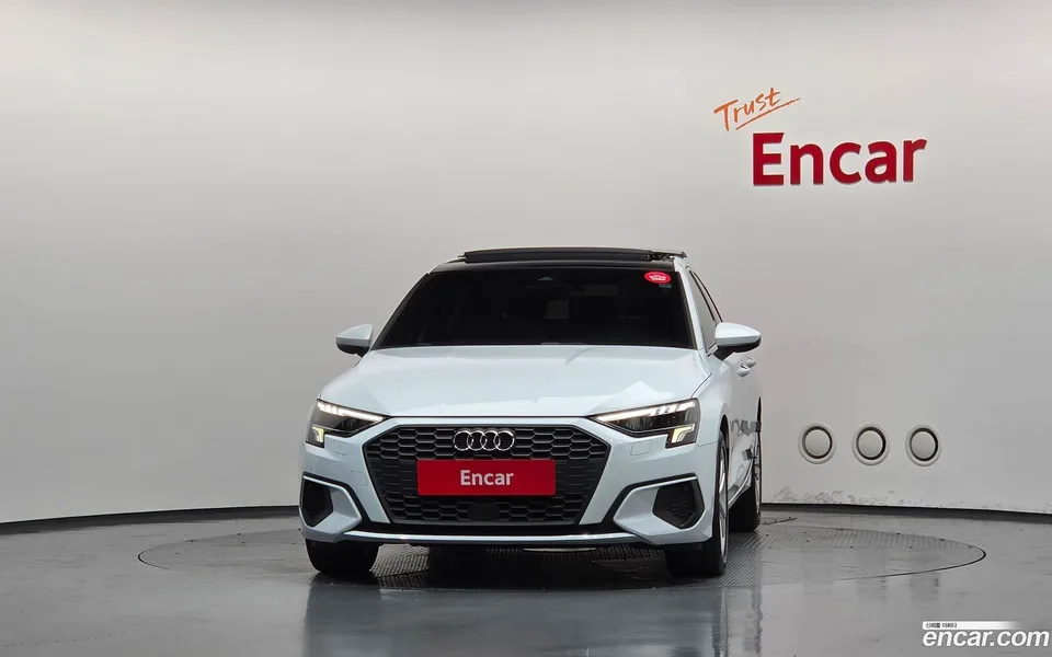 Audi A3 (8Y) 40 TFSI 2023 — thumbnail 3
