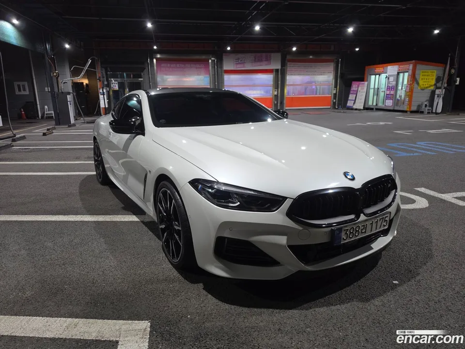 BMW 8 Series M850i xDrive 2024 — photo 1, buy with delivery to Moscow